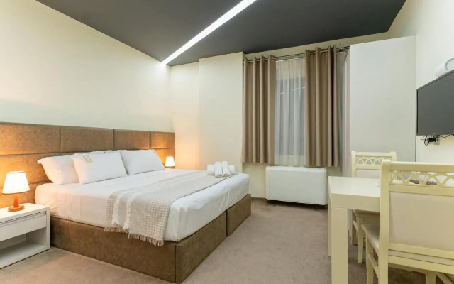 Hotel Emigranti 2