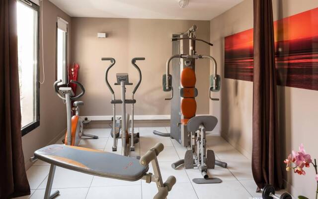 Mercure Aix-en-Provence La Duranne Gare TGV