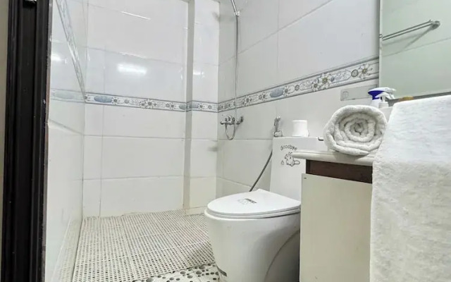 Tay Ho Apartment