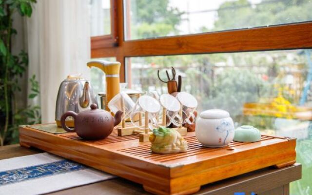 Wuxi Yi Lin Mountain Residence Inn