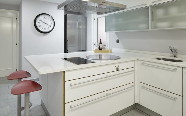 Playa de La Concha 3 Apartment by FeelFree Rentals