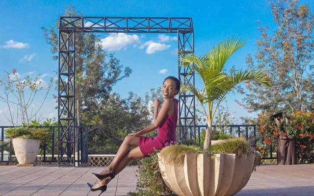 Leleshwa Getaway