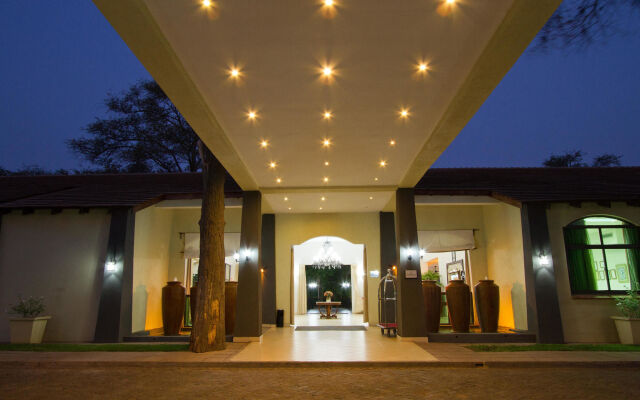 Protea Hotel by Marriott Livingstone in Livingstone, Zambia from 238$, photos, reviews - zenhotels.com hotel front