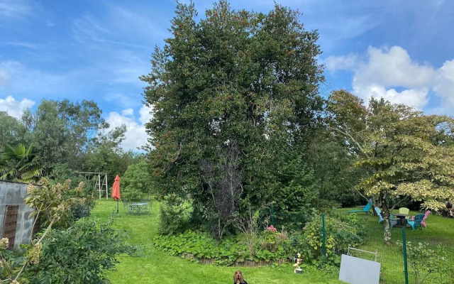 Charming Holiday Home With Garden in the Cotentin