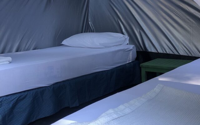 Golden Sand Beach Club & Caravan Holidays