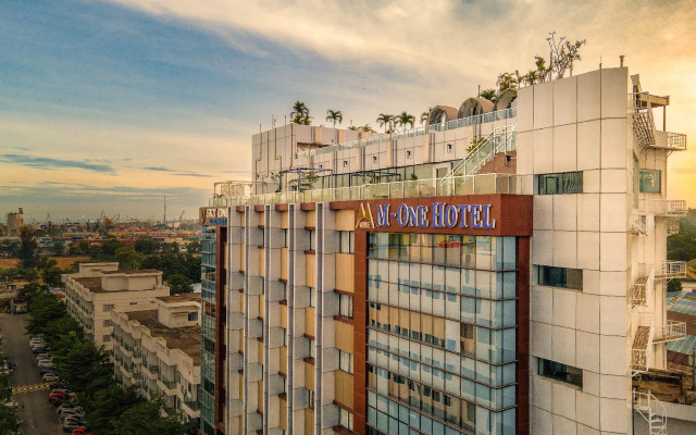 M One Hotel