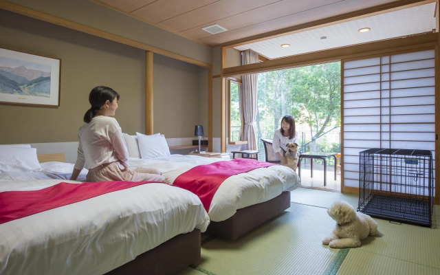 Matsusaka Wanwan Paradise