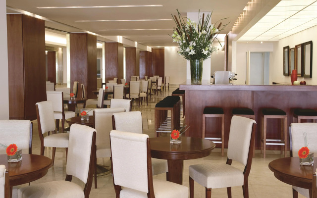 NH Gran Hotel Provincial