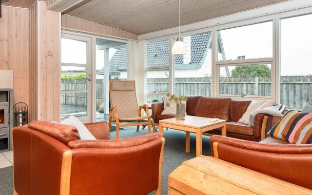 10 Person Holiday Home in Ebeltoft-by Traum