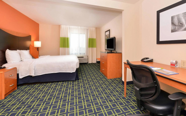 Fairfield Inn & Suites by Marriott Denver Aurora / Parker