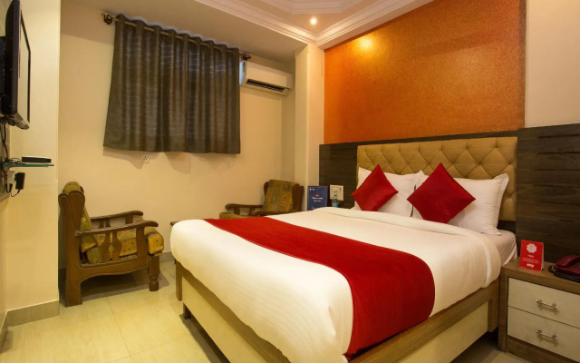 OYO 7154 Hotel Highland Residency