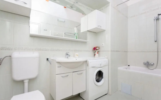 Hedera Estate, Hedera A34