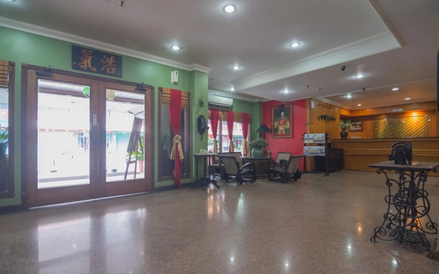 Reddoorz Premium Near Jembatan Ampera 2