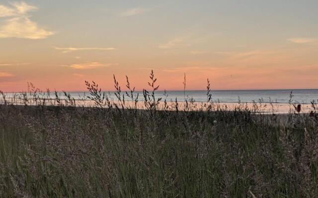 Seashore Hideaway studio