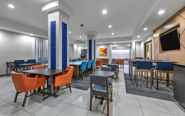 Holiday Inn Express & Suites Amarillo West by IHG