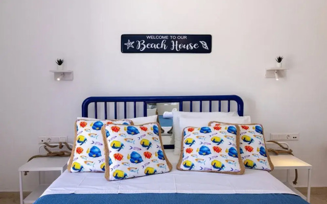 Zen Beach House in Tinos 1