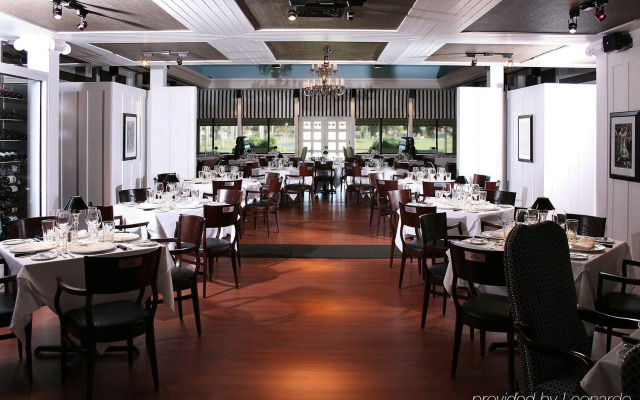 Miami Lakes Hotel