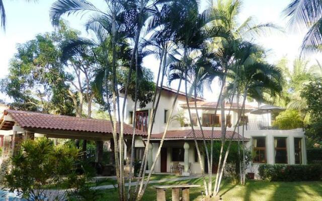 Casa Mariposas
