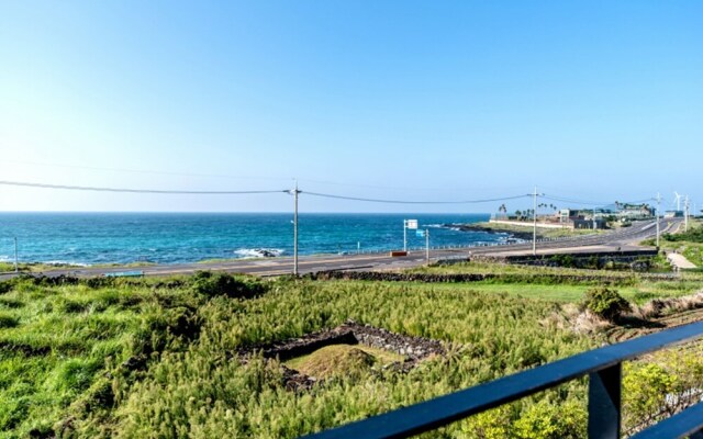 On The Beach Pension