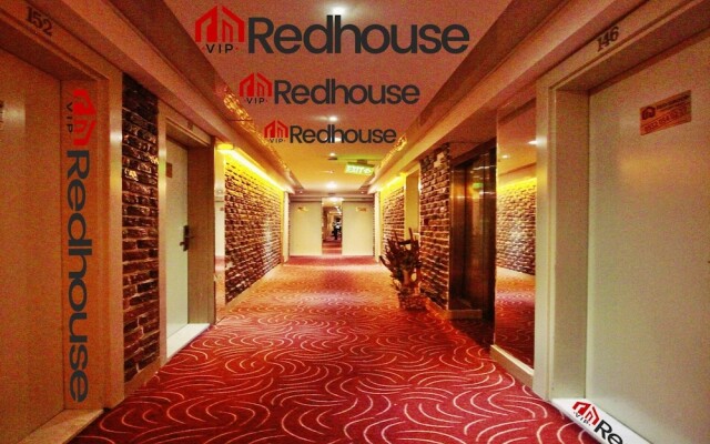 Red House Vip