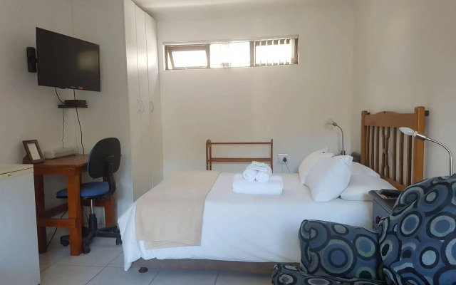 Melkbosch Guesthouse