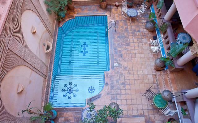 Amani Hotel Suites & Spa