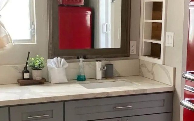 Sandy Toes Getaway in Kona