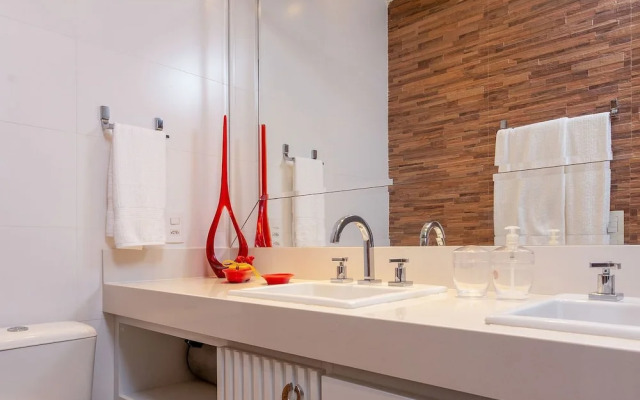 Bz45 Rua das Pedras Casa com Piscina