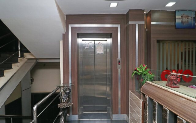 Hotel Amar Palace by OYO Rooms