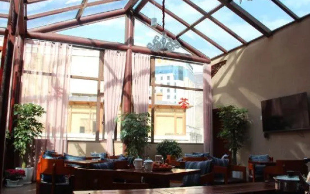 Yunshang Holiday Hotel