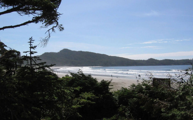 Cox Bay Beach Resort