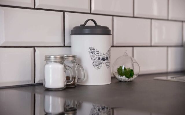 Royal Palace Elegant Apartment