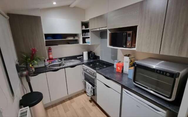 Seaside Holiday Park 4-bed Caravan in Heysham