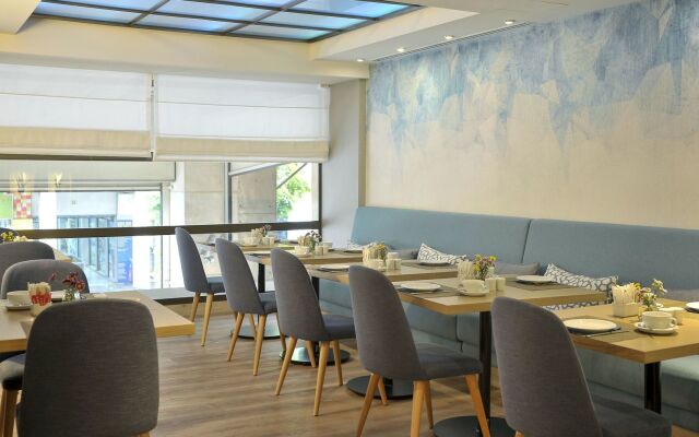 Melia Athens Hotel