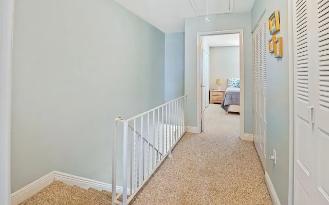 Oceanside Village C1