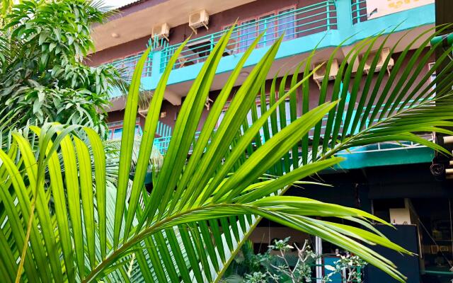 River Dolphin Hotel