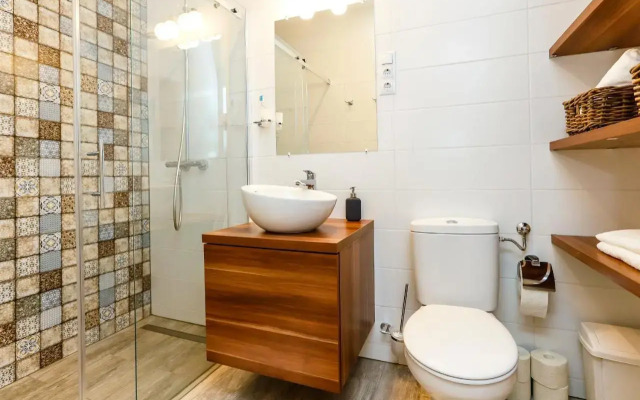 D8 Design Apartment & Studio