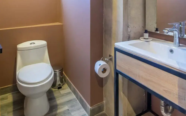 Stunning 1 BR in Chapinero