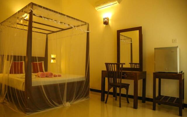 Tinara River Inn, Weligama