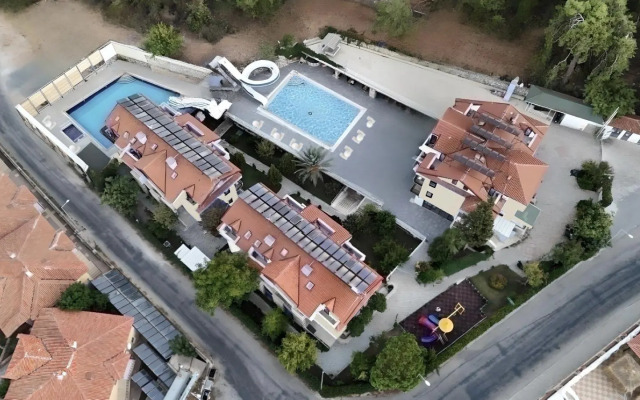 Casa De Levi̇ssi̇ Hotel Oludeni̇z