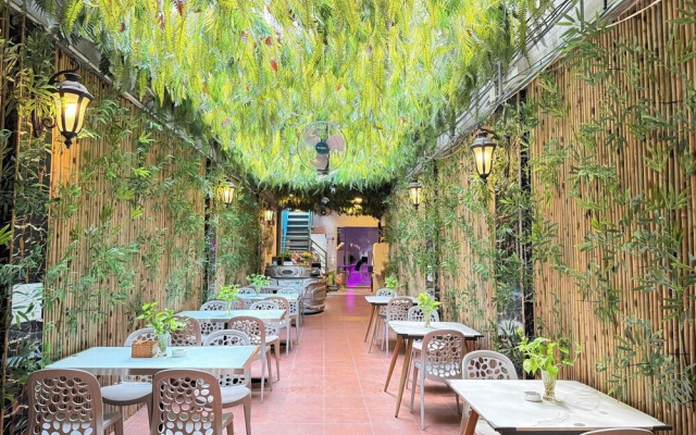 Capsule Riverside Saigon