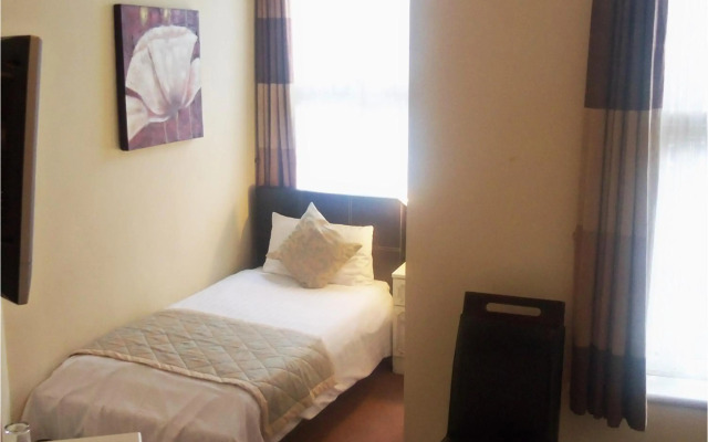 Roseview Alexandra Palace Hotel