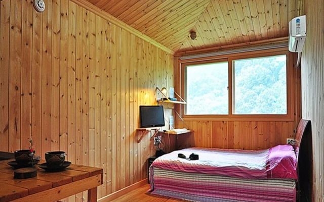 Ameegol Mountain Ranch