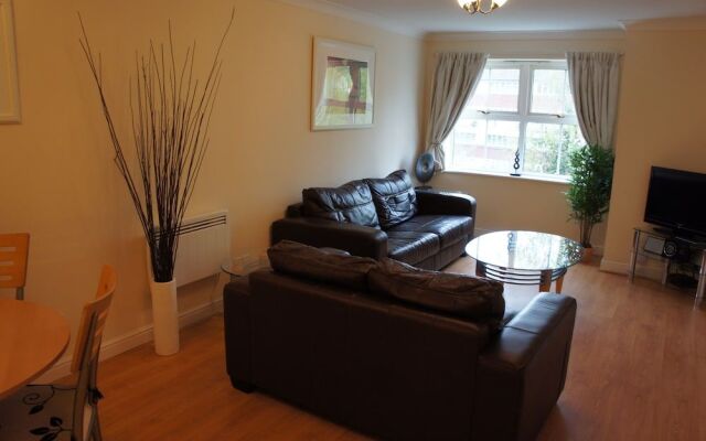 Maple House Serviced Apartments