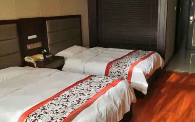 Zhumadian Yuyu Business Hotel