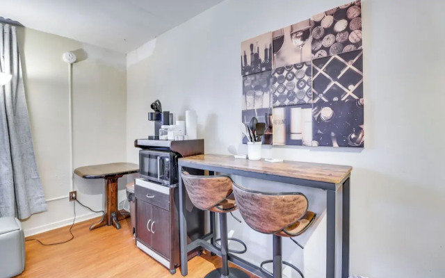 Cozy Easton Condo Near Historic Downtown