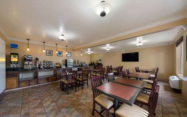 Best Western Salinas Valley Inn & Suites