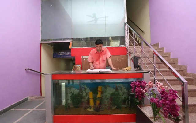 Hotel Rama Palace by OYO Rooms