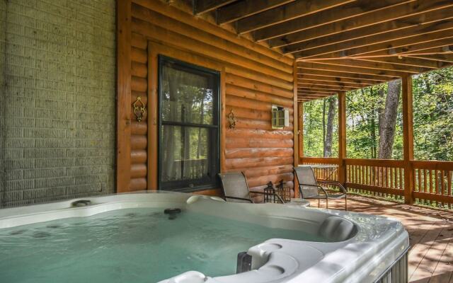 Cozy Cabin 4 Bedroom House