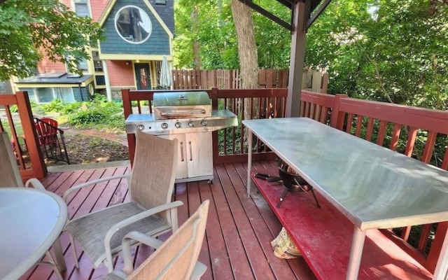 Spacious 3BR Stay Pet Friendly + Wi-fi